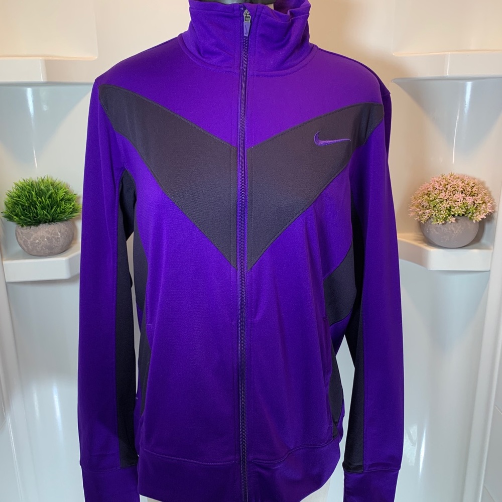 Nike Dri-Fit Zip Jacket - Picture 2 of 8